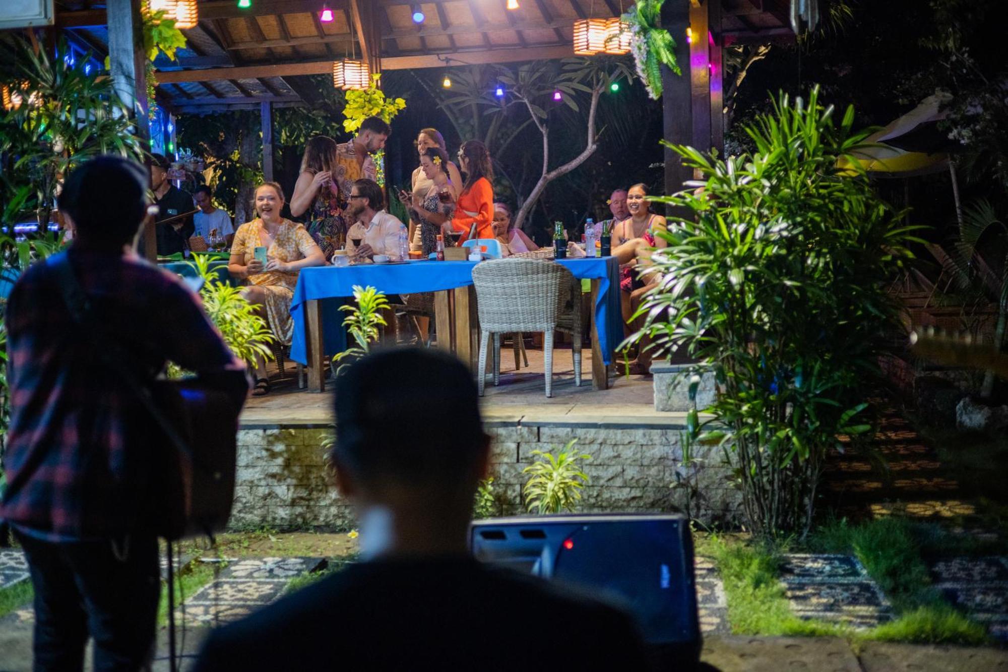 Hotel Sunset Garden Nusa Lembongan Exterior foto